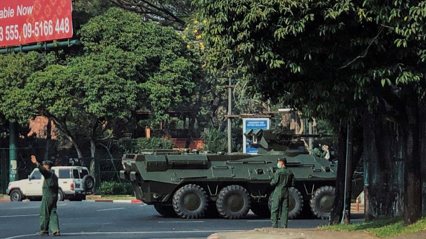 Pasukan infantri dan tank militer Myanmar tengah mengamankan kondisi kudeta militer. (Foto: Dok Net)