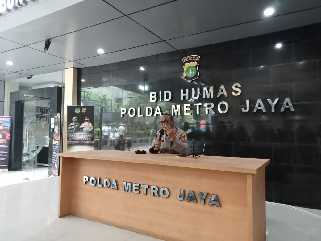 Kabid Humas Polda Metro Jaya Kombes Pol Yusri Yunus berikan keterangan. (Foto ; PMJ/Yen). 