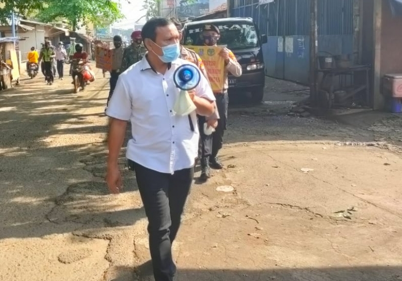 Tiga Pilar Bekasi Kota gencar menggelar pendisiplinan masker di tempat umum. (Foto: PMJ News).