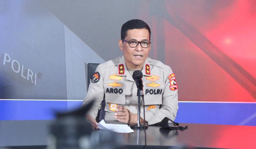 Kadiv Humas Polri, Irjen Pol Argo Yuwono saat memberikan keterangan pers. (Foto: PMJ News).