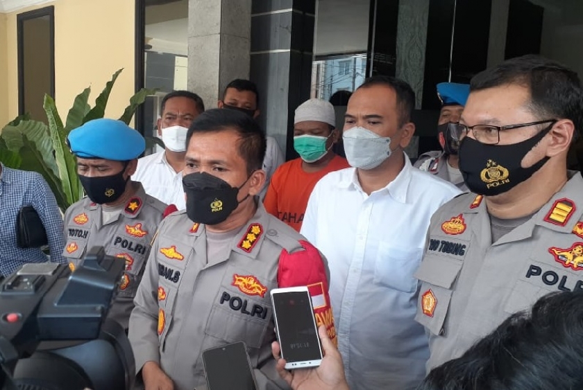 Kapolres Metro Depok, Kombes Pol Imran Siregar saat memberikan keterangn pers. (Foto: PMJ News).