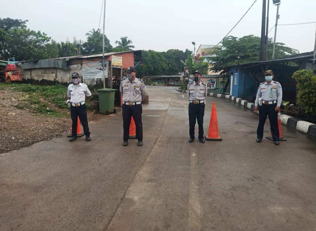 Hari pertama diberlakukan larangan mudik di terminal Lebak Bulus. (Foto: Instagram Terminal Lebak Bulus)