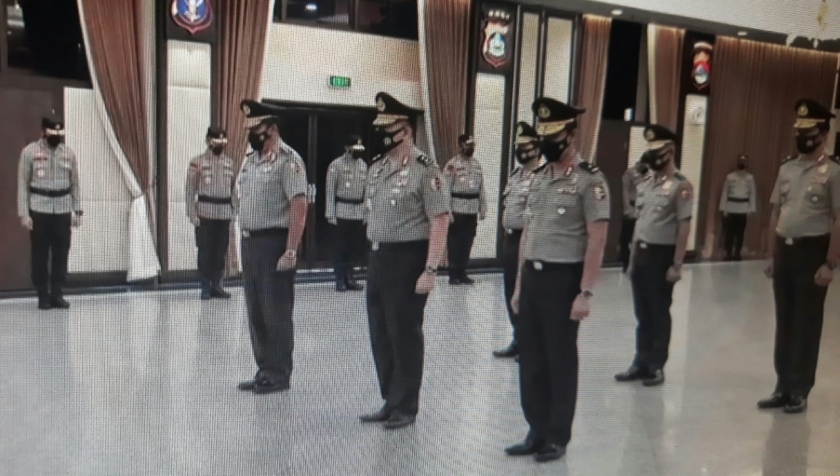 Upacara kenaikan pangkat enam perwira tinggi Polri. (Foto:PMJ News/tangkapan layar Polri TV)