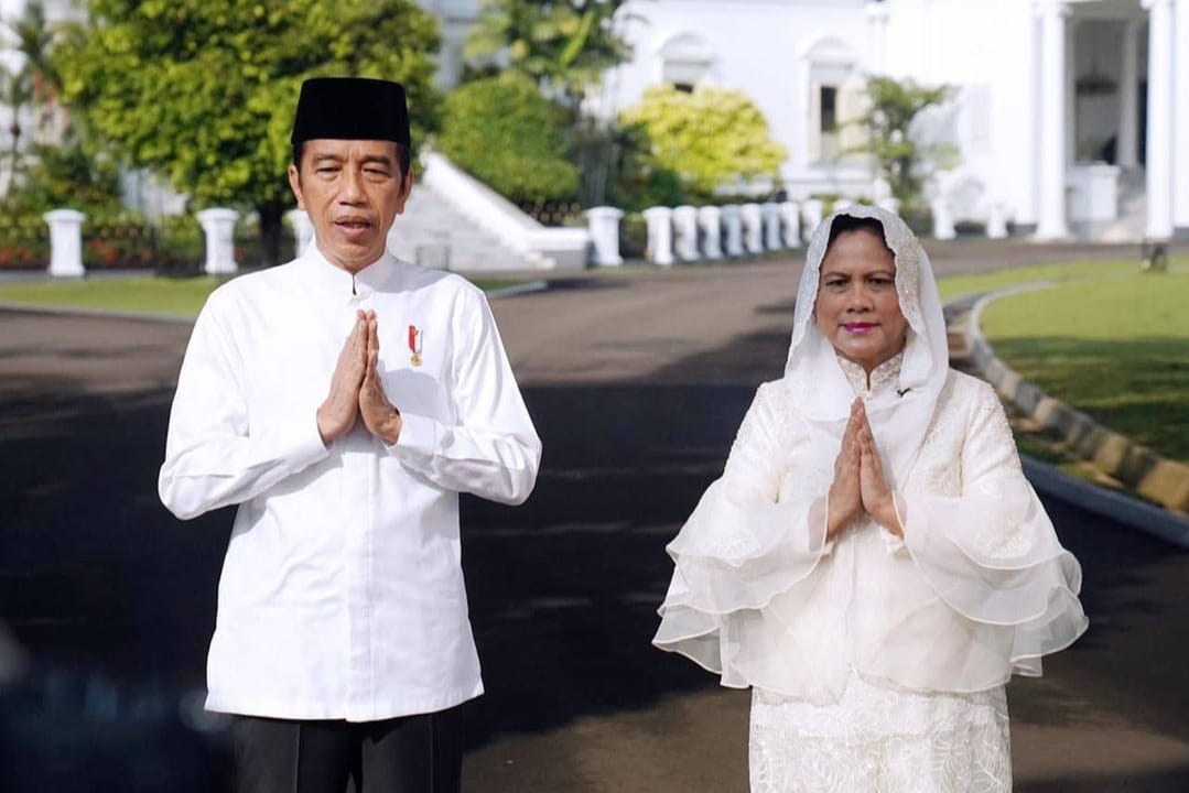 Presiden Jokowi bersama Ibu Negara. (Foto: PMJ News). 