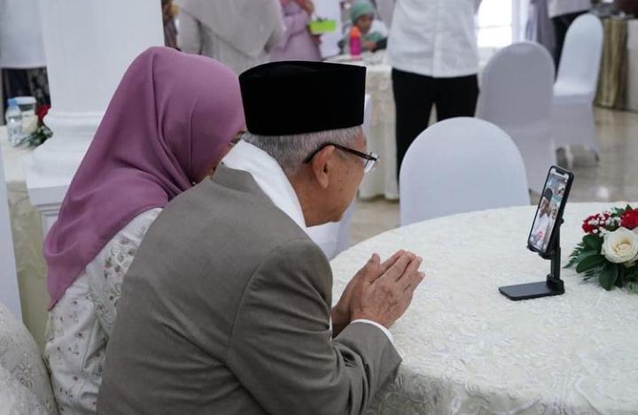 Momen silaturahmi Lebaran Presiden Jokowi-Wapres KH Maruf Amin. (Instagram Sekkab)