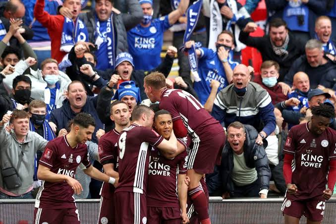 Selebrasi para pemain Leicester City usai melesakkan gol. (Foto: Dok Net)