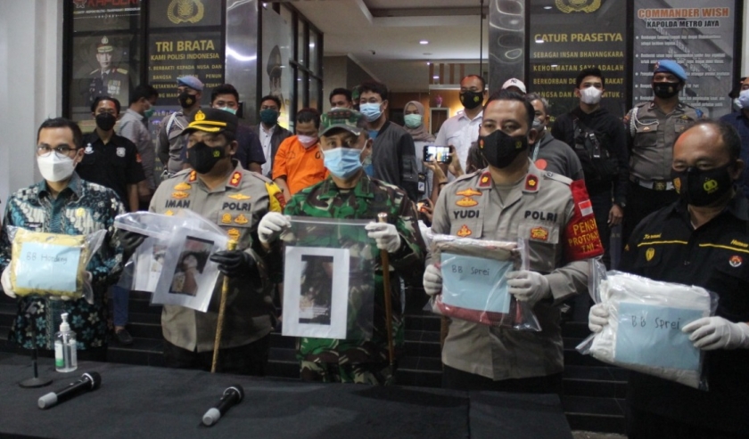 Polres Tangerang Selatan menggelar kasus penganiayaan terhadap anak di bawah umur. (Foto: PMJ News).