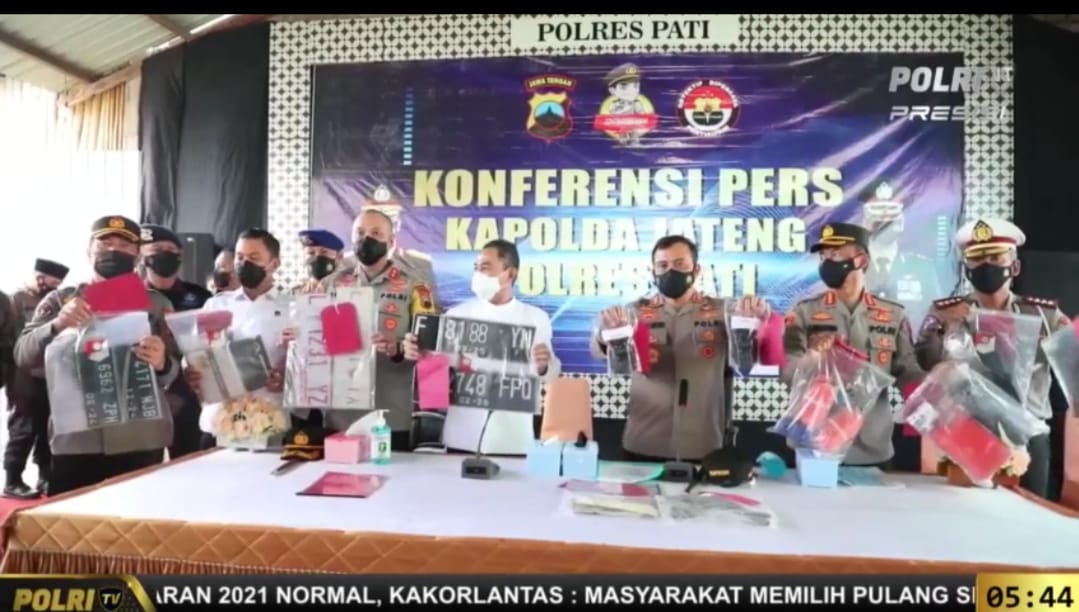 Keterangan Kapolda Jateng Irjen Pol Ahmad Luthfi dan jajarannya. (Foto: Screenshoot tayangan program Presisi Sore TV Radio Polri)