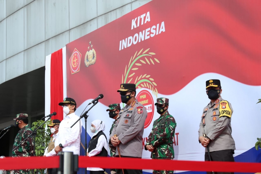 Kapolri Jenderal Pol Listyo Sigit Prabowo menginstruksikan kepada seluruh jajarannya untuk, melakukan akselerasi atau percepatan penyaluran bantuan sosial. 
