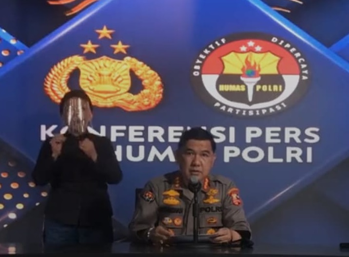 Kabag Penum Divisi Humas Polri, Kombes Pol Ahmad Ramadhan saat konferensi pers. (Foto: PMJ News/Polri TV).