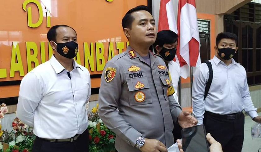 Polres Labuhanbatu mengamankan seorang pengedar narkoba jenis sabu bersenjata api rakitan. (Foto: PMJ News/Nia).