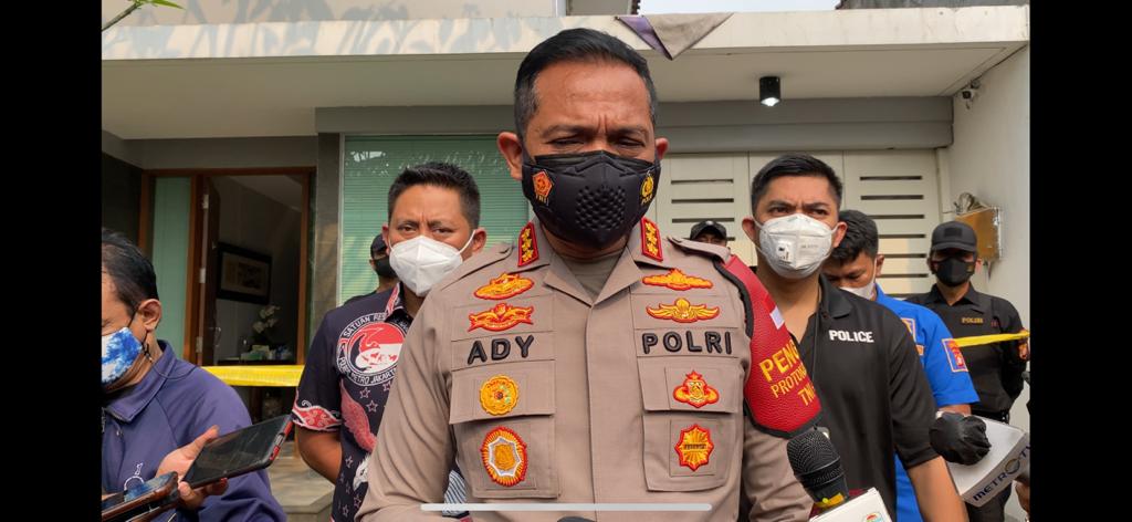 Keterangan Kapolres Metro Jakarta Barat Kombes Pol Ady Wibowo. (Foto: PMJ News). 