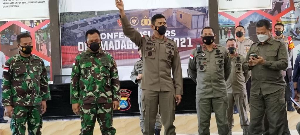 Keterangan Irjen Polisi Rudy Sufahriadi bersama jajaran TNI-Polri. (Foto: PMJ News). 