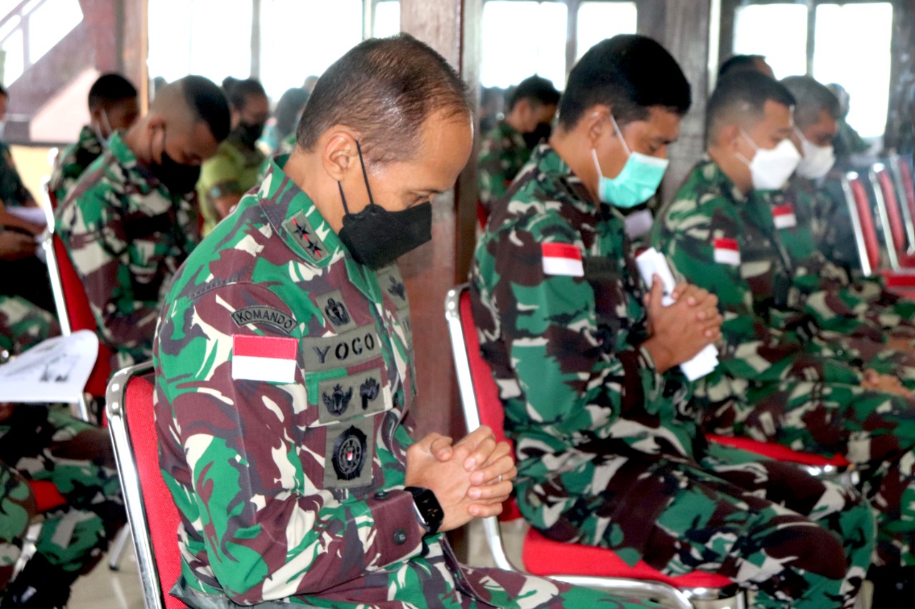 Kodam XVII/Cenderawasih menggelar doa bersama. (Foto: PMJ News)