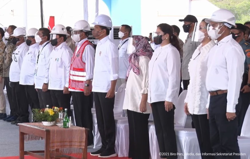 Presiden Jokowi meresmikan Pelabuhan Wae Kelambu Nusa Tenggara Timur yang menjadi pelabuhan logistik pertama di Labuan Bajo. (FotoL PMJ News/YouTube Setpres).