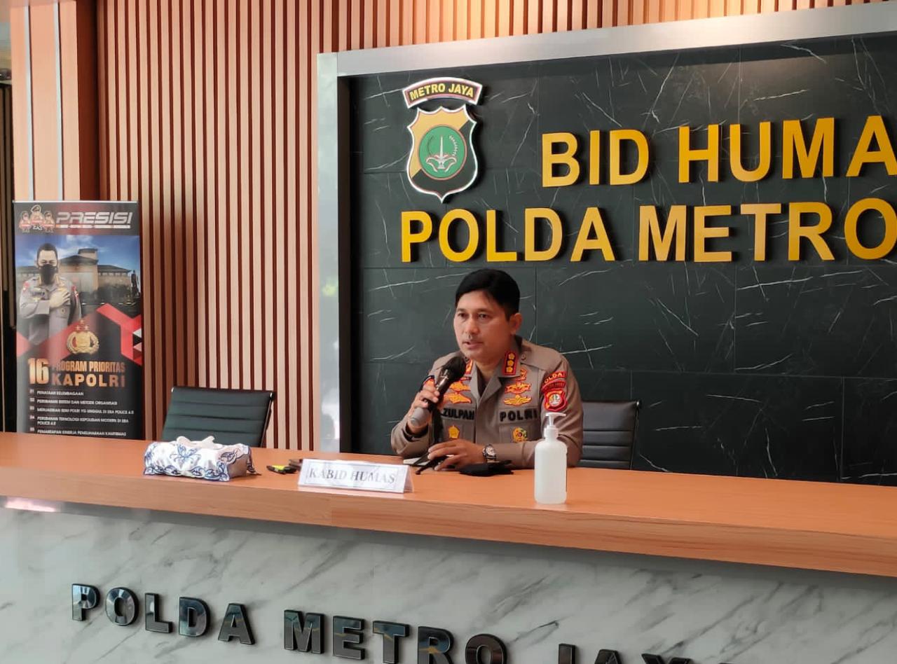 Kabid Humas Polda Metro Jaya Kombes Pol Endra Zulpan memberi keterangan. (Foto: PMJ News/Yeni)