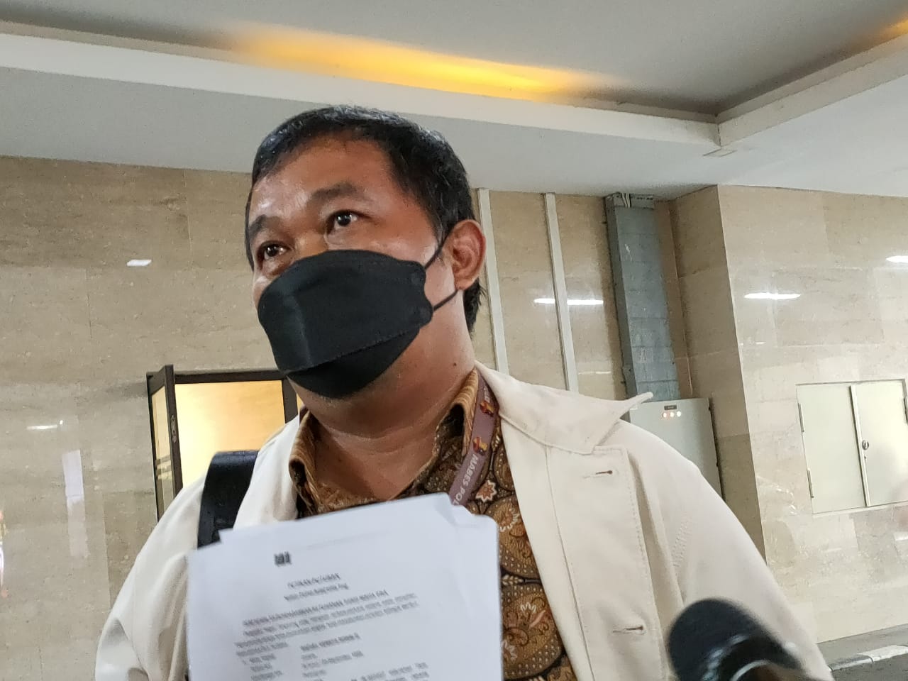 Koordinator Masyarakat Antikorupsi Indonesia (MAKI) Boyamin Saiman di Bareskrim Polri. (Foto: Istimewa). 