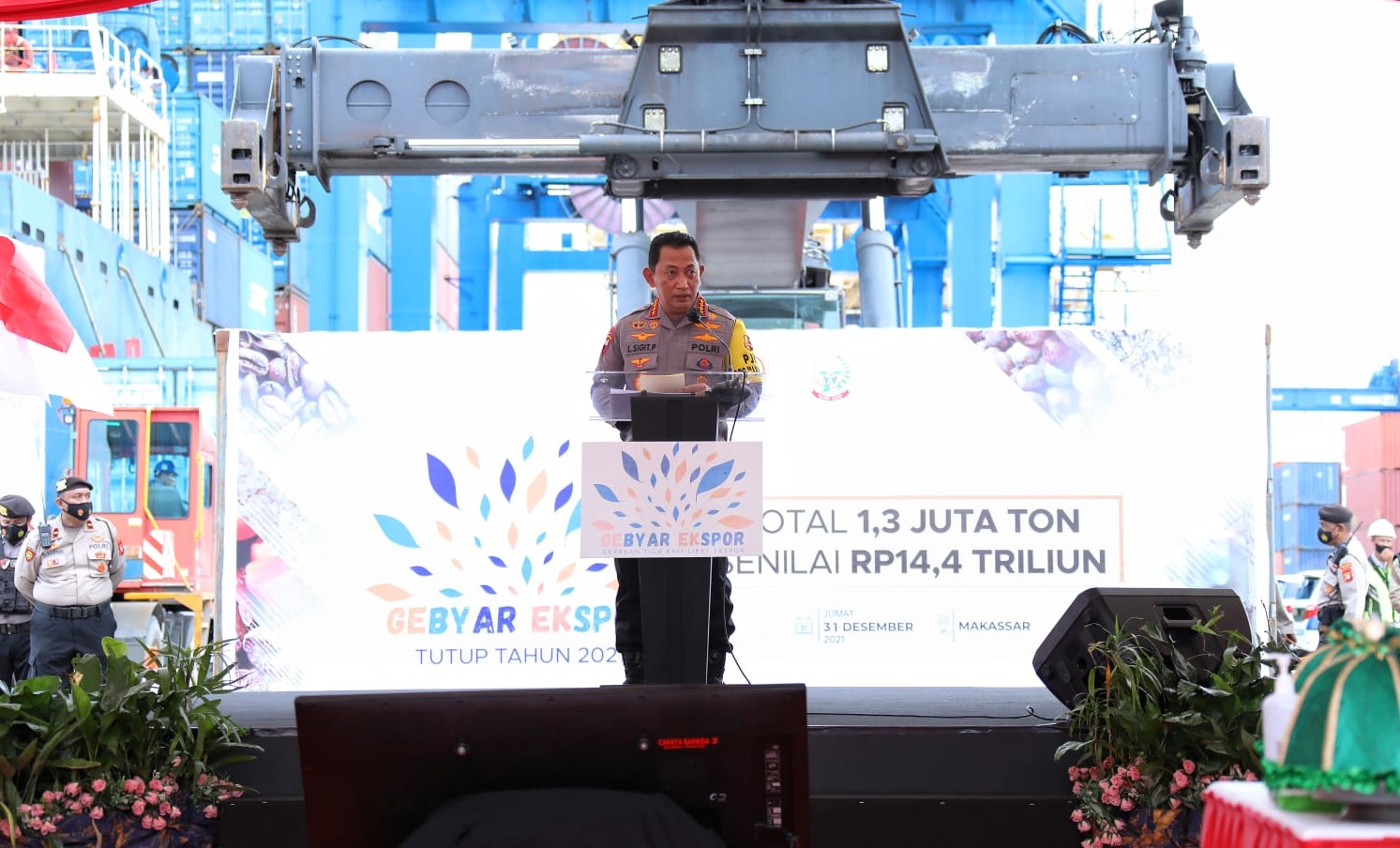Kapolri Jenderal Listyo Sigit Prabowo menghadiri acara Gebyar Ekspor Tutup Tahun 2021 di Sulsel. (Foto: PMJ News).