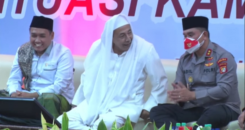 Polda Metro Jaya menggelar acara Munajat Awal Tahun Guna Terciptanya Kamtibmas yang Aman dan Kondusif. (Foto: PMJ News/ Muslim). 