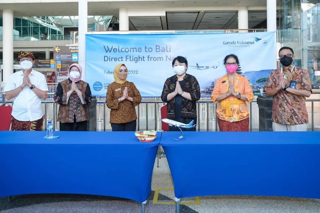 Kemenparekraf menyambut kedatangan wisman di Bandara Internasional I Gusti Ngurah Rai, Bali.(Foto: PMJ News/Kemenparekraf)