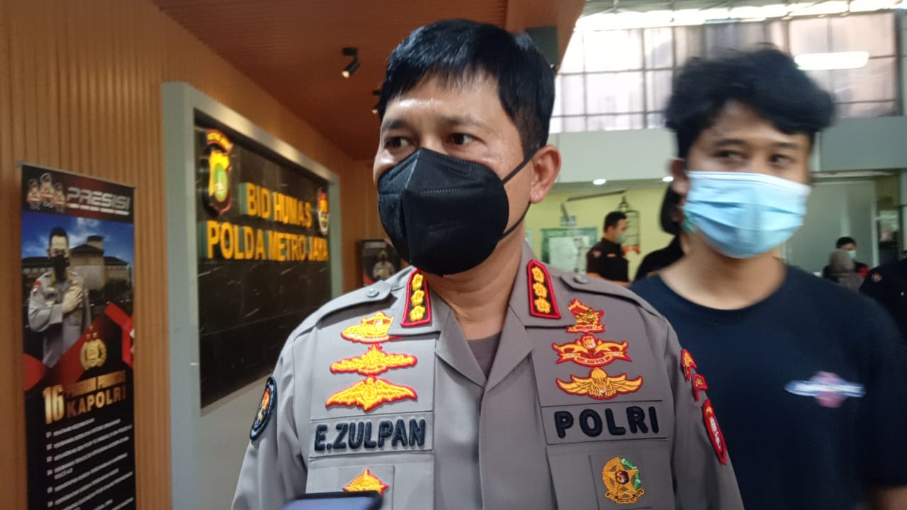 Kabid Humas Polda Metro Jaya, Kombes Pol Endra Zulpan beri keteraNGAN. (Foto: Yeni). 