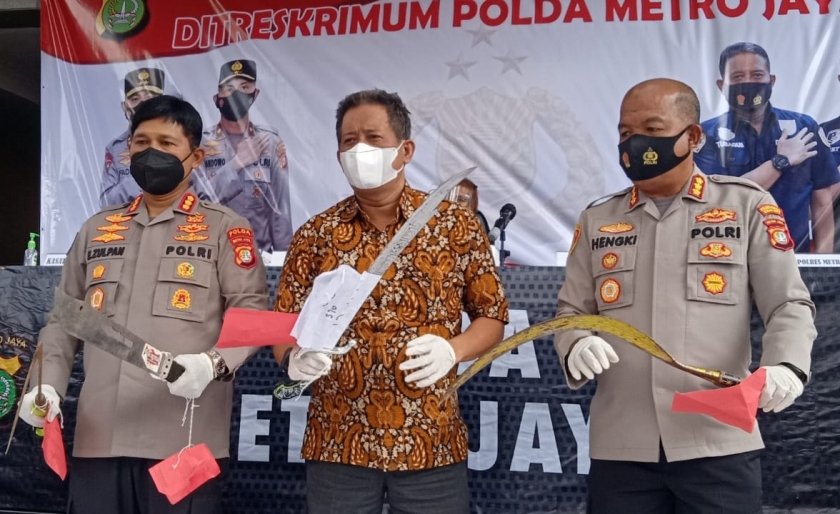 Polda Metro Jaya menggelar perkara kasus begal terhadap ibu hamil di Bekasi. (Foto: PMJ News/Yeni)