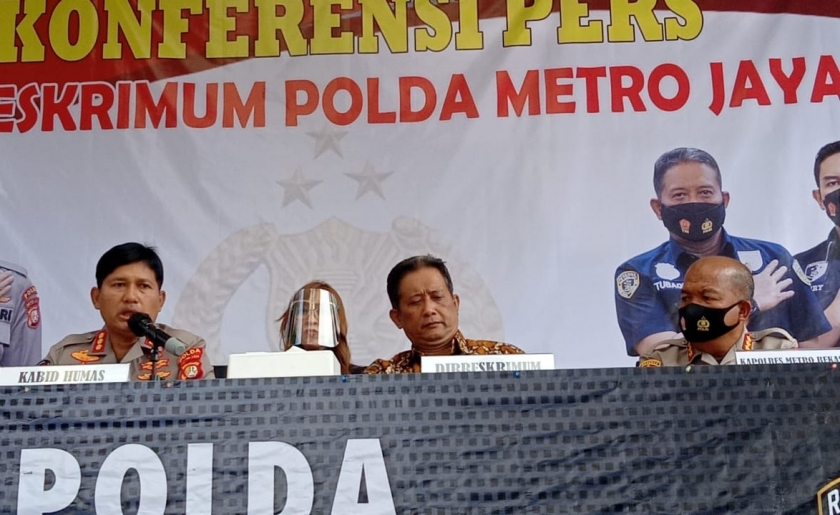 Polda Metro Jaya menggelar perkara kasus begal terhadap ibu hamil di Bekasi. (Foto: PMJ News/Yeni)