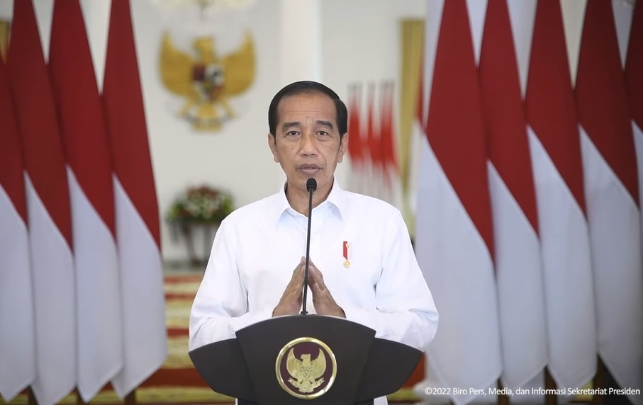 Presiden Jokowi memberikan keterangan pers. (Foto: PMJ News/YouTube Setpres)
