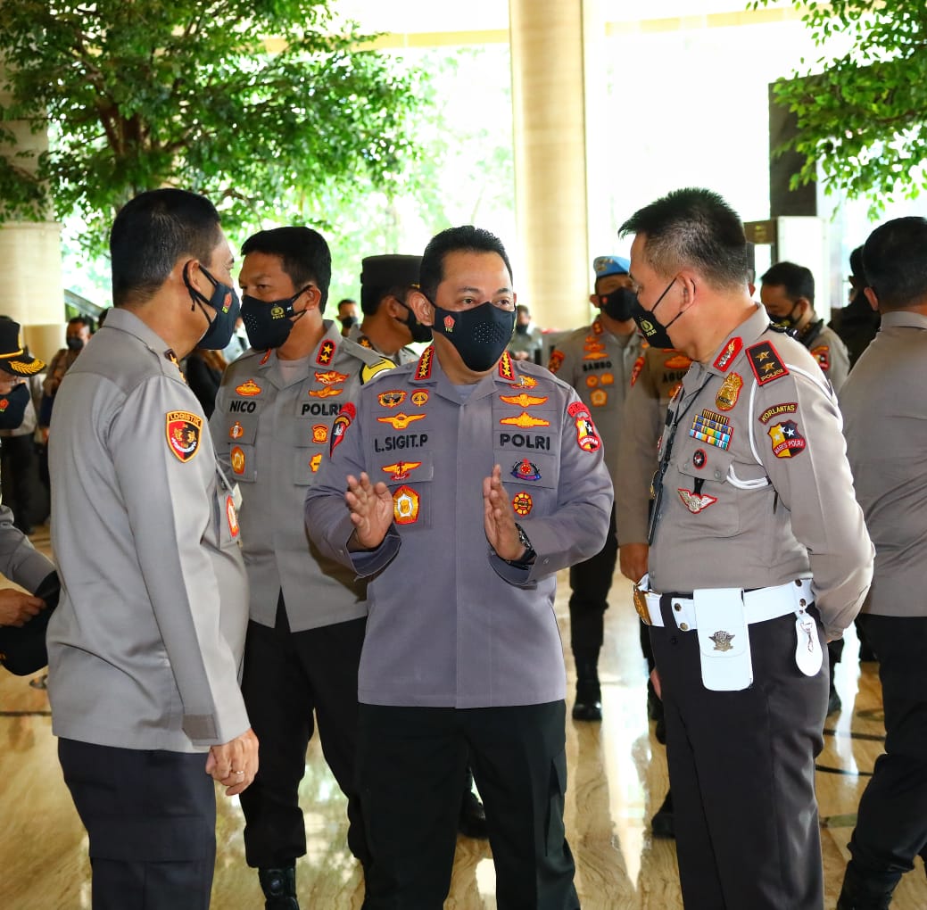 Kapolri Jenderal Polisi Listyo Sigit Prabowo menutup Rakernis Logistik Polri dan Korps Lalu Lintas (Korlantas) Polri di Surabaya, Jawa Timur. (Foto: PMJ News).