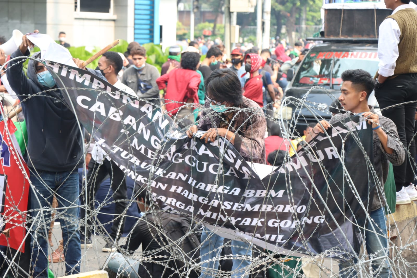 Massa aksi demo 11 April. (Foto: PMJ News)