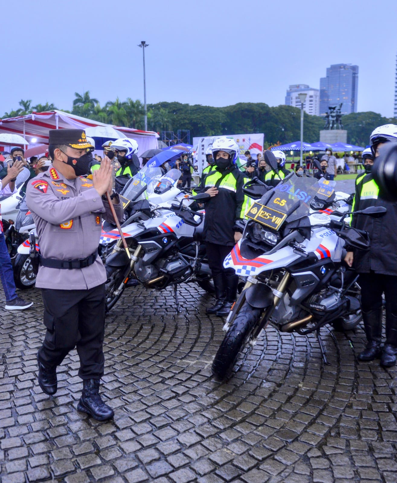 Kapolri Jenderal Listyo Sigit Prabowo seusai apel Operasi Ketupat 2022 di Monas, Jakarta Pusat (Foto: PMJ News)