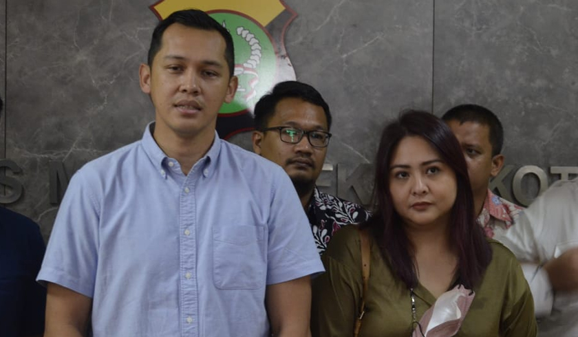 Audy Item memenuhi panggilan penyidik Polres Metro Bekasi Kota. (Foto: PMJ News/Istimewa)