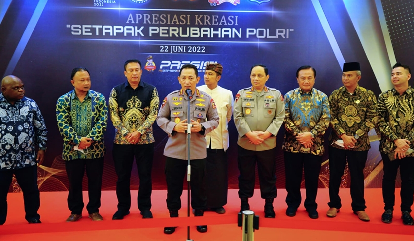 Kapolri Jenderal Listyo Sigit Prabowo menghadiri malam apresiasi kreasi Setapak Perubahan Polri. (Foto: PMJ News)