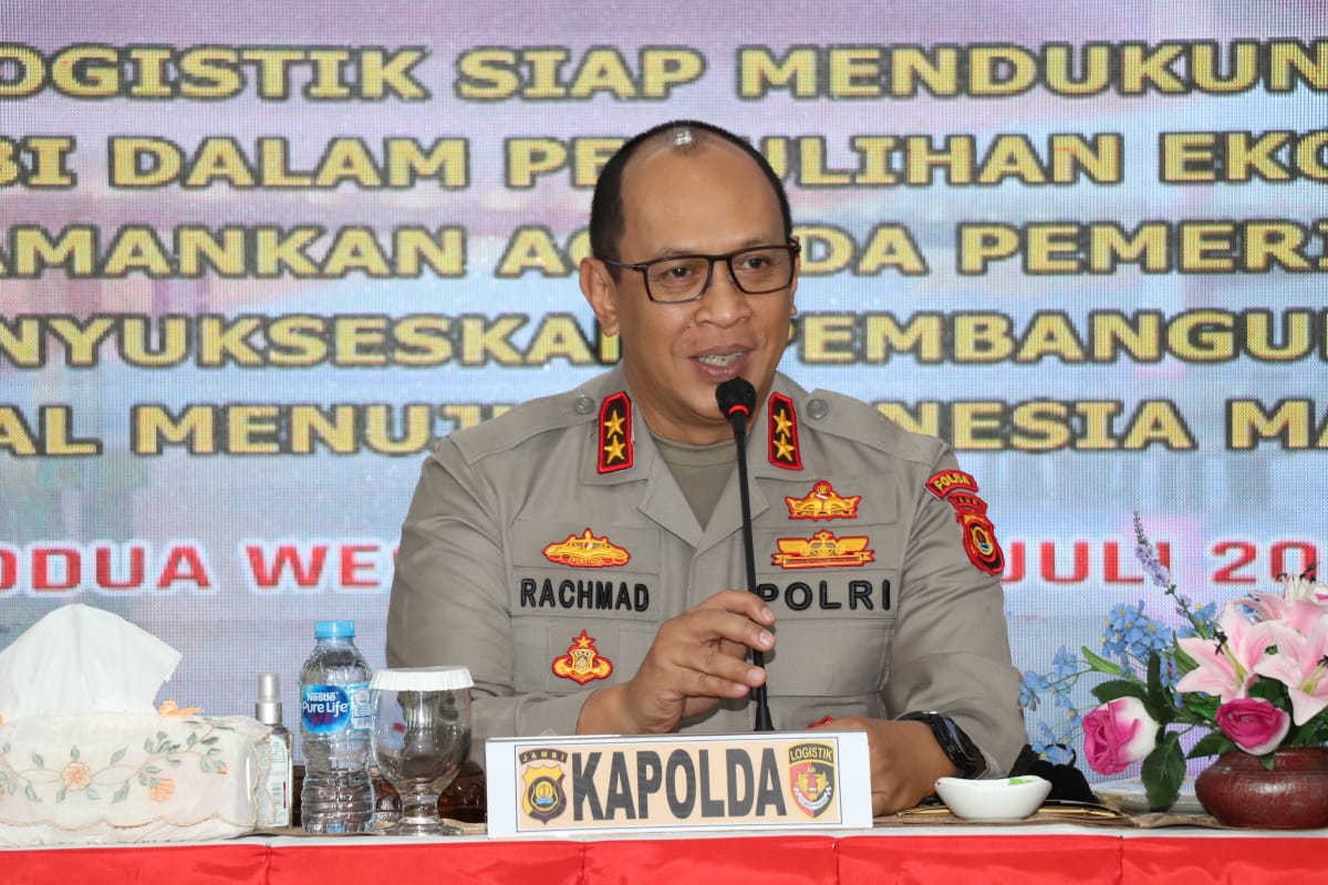 Kapolda Jambi Irjen Pol Albertus Rachmad Wibowo.  (Foto: PMJ News)