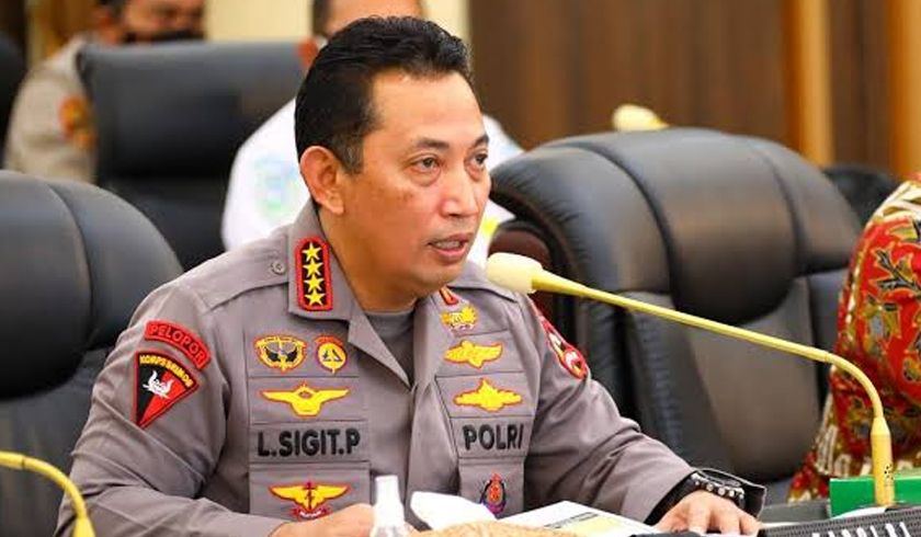 Kapolri Jenderal Listyo Sigit Prabowo saat memberikan keterangan. (Foto: Dok PMJ News)