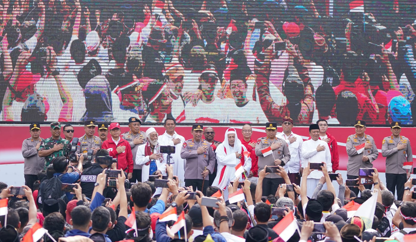 Kapolri Jenderal Listyo Sigit Prabowo pada acara Kirab Merah Putih. (Foto: PMJ News)