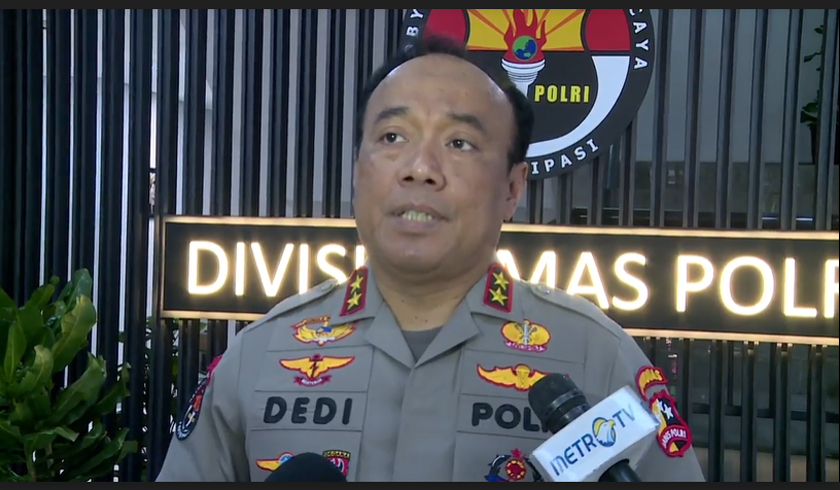 Kepala Divisi Humas Polri, Irjen Pol Dedi Prasetyo saat memberikan keterangan pers. (Foto: PMJ News)