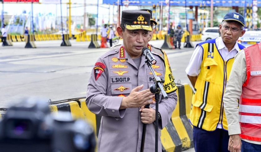 Kapolri Jenderal Listyo Sigit Prabowo saat memberikan keterangan pers. (Foto: PMJ News)