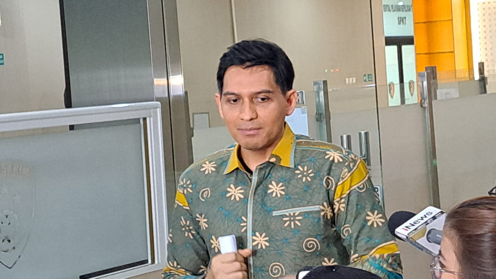 Lucky Hakim di Gedung Bareskrim Jakarta. (Foto: PMJ News/ Fajar)