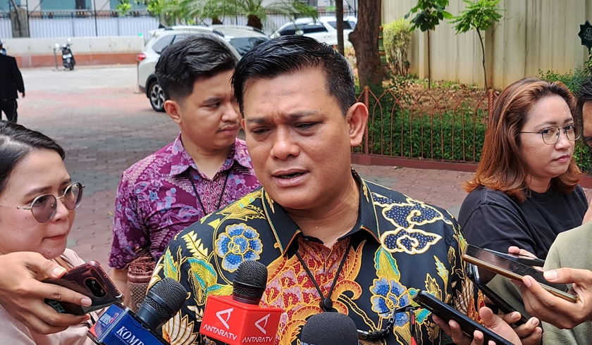 Dirreskrimsus Polda Metro Jaya, Kombes Pol ade safri Simanjuntak saat memberikan keterangan pers. (Foto: PMJ News/Fajar)