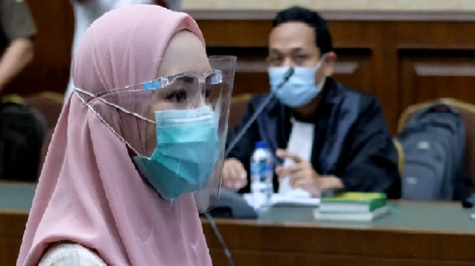 Pinangku menjalani sidang dugaan suap pengurusan fatwa MA. (Foto: PMJ News/Dok Net).