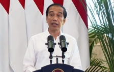 Presiden Jokowi saat memberi keterangan pers di Istana Negara. (Foto: PMJ News/YouTube Setpres).