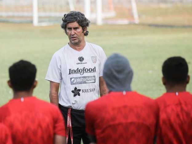 Pelatih Bali United Stefano Tecco Cugurra. (Foto: Dok Net). 