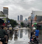 Air tergenang di kawasan Jakbar.(Foto: Instagram Jkt.info). 