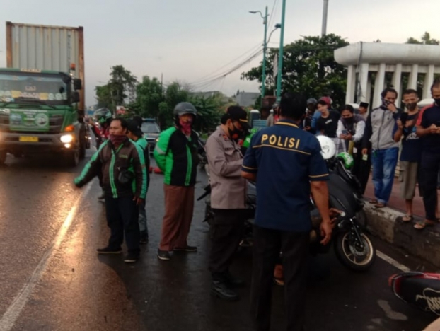 Kecelakaan motor di Cakung. (Foto : Dok PMJ). 