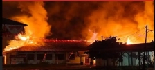 Komplek gedung sekolah yang dibakar KKB. (Foto: Dok Net)