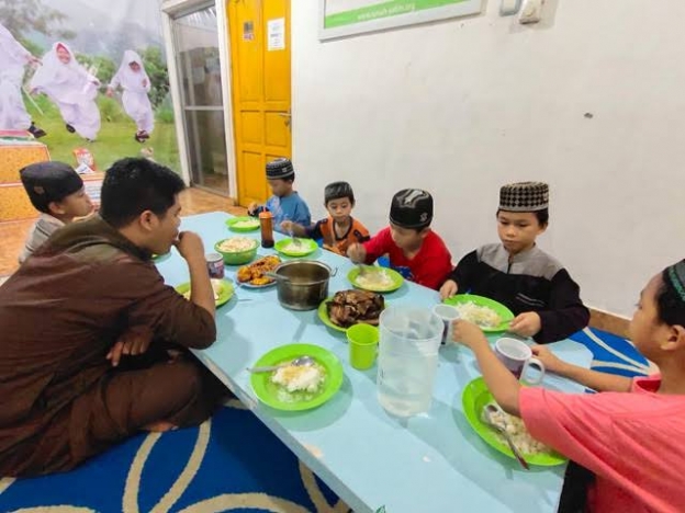 Berpuasa di bulan suci Ramadhan. (Foto: Dok Net)