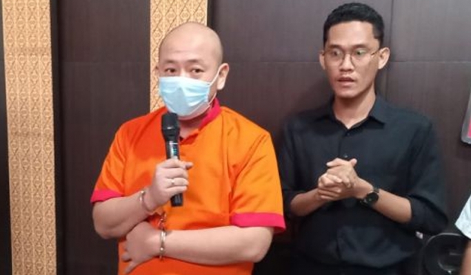 Tersangka penganiaya perawat RS Siloam Sriwijaya Palembang. (Foto: PMJ News/Dok Net).