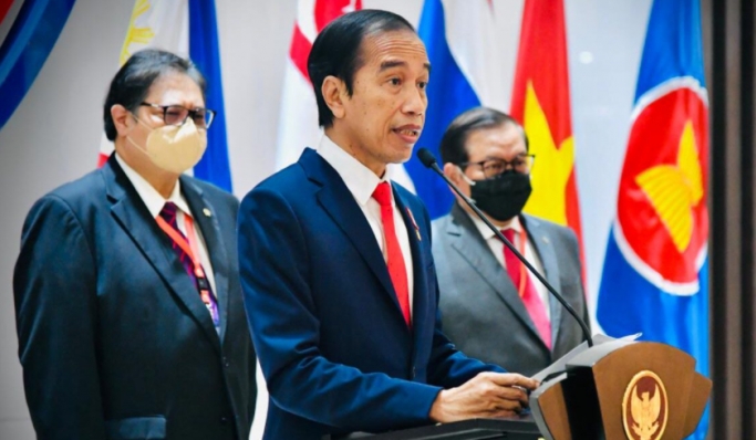 Presiden Joko Widodo (Jokowi) saat memberikan keterangan pers usai KTT ASEAN. (Foto: PMJ News/Setpres).