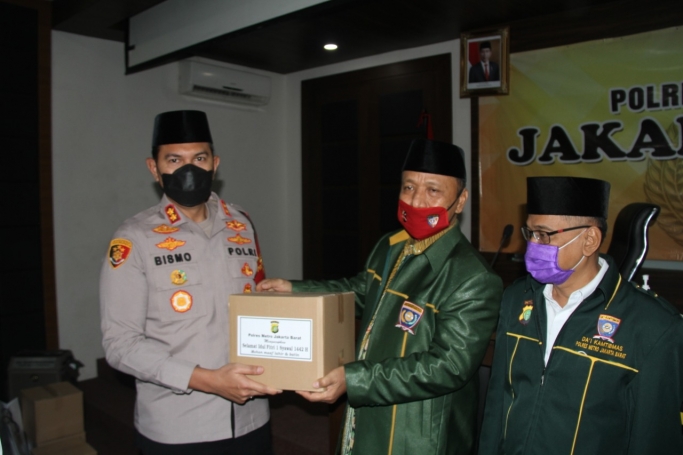 Polres Jakbar siap menyukseskan ‘Operasi Ketupat Jaya 2021’ dengan menggandeng para dai kamtibmas. (Foto: PMJ News). 